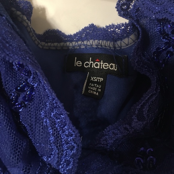 Detailed dress - Picture 3 of 3